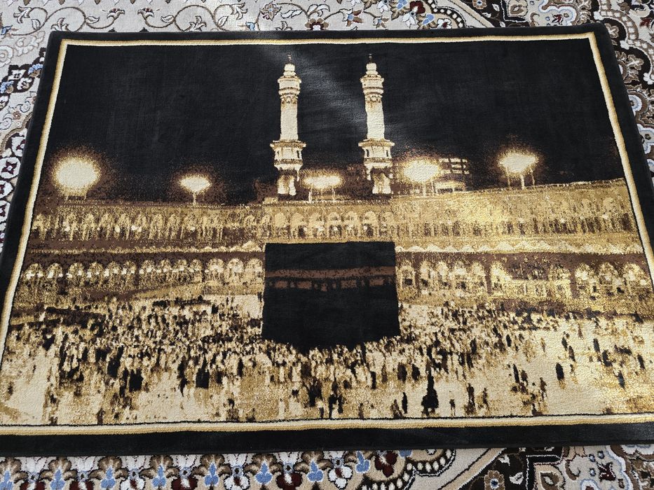 Продам ковер в отличном состоянии