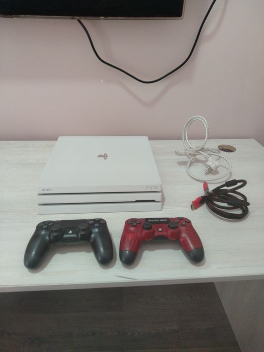 Play station 4 pro