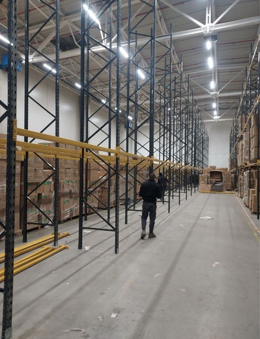 Rafturi metalice industriale