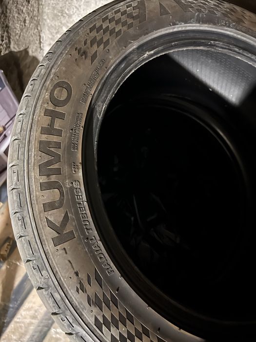 Летни гуми KUMHO  4 бр. 215/55 ZR17 94W