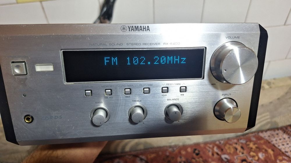 Amplituner Yamaha Rx e 400