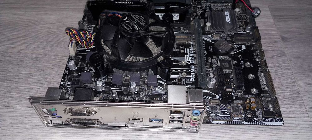 Kit performant LGA 1151, MB Asus Prime B250M A/i3 7100 3,9GHz/4Gb ddr4