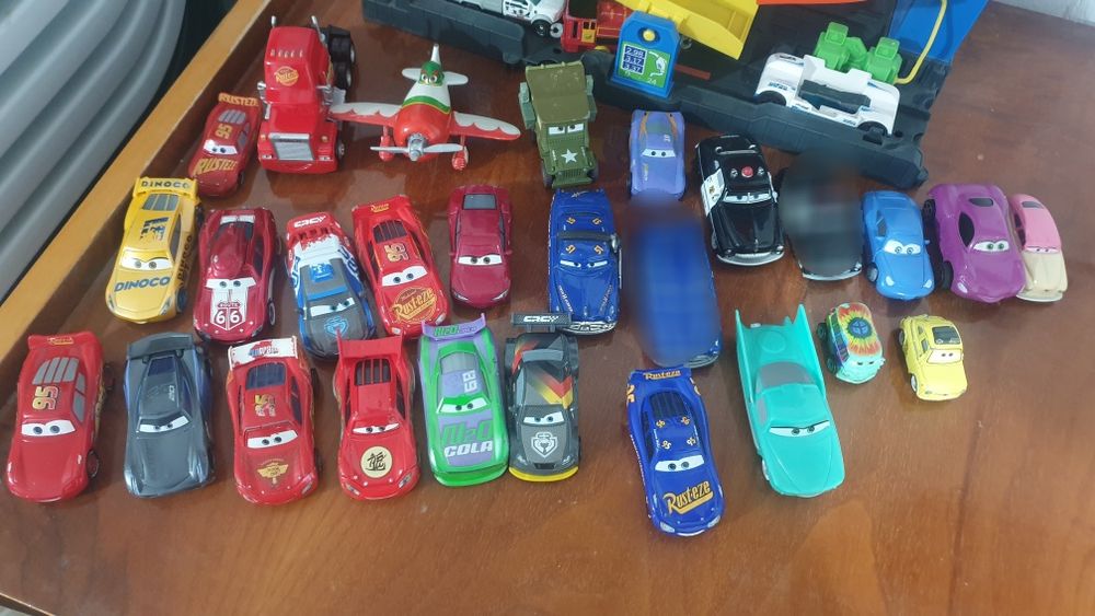 Colecție Fulger Mcqueen