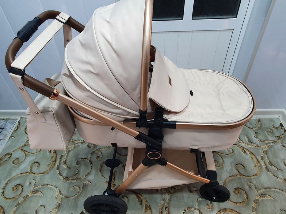 Продается коляска трансформер