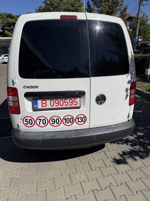 DE VINZARE - VW CADDY 4 x 4 ;  AN 2013 ; 2.0 TDI