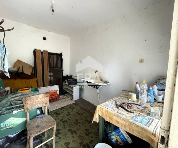 ПРОДАВА СЕ къща в село Николово