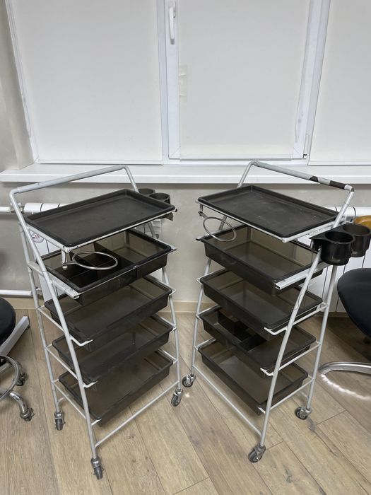 Помощник для парикмахера