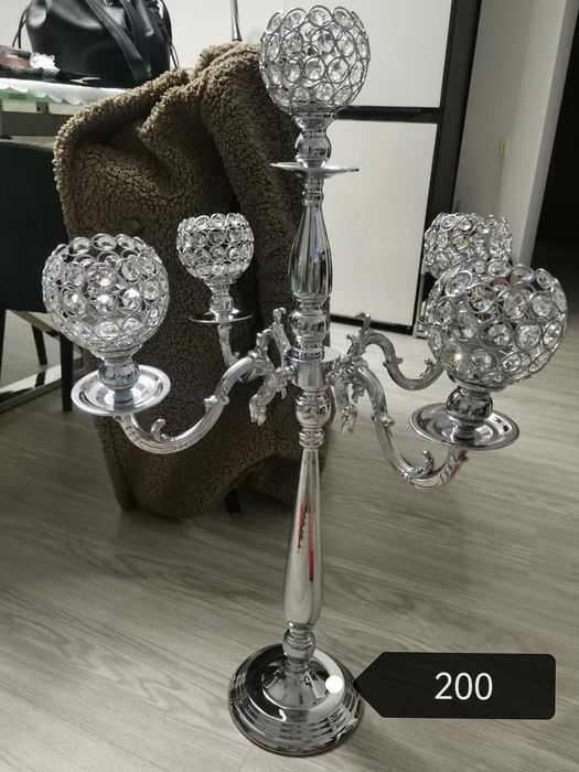 Sfesnic/suport lumanare