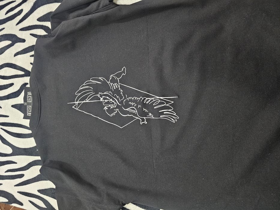 Vand Tricou Hamza