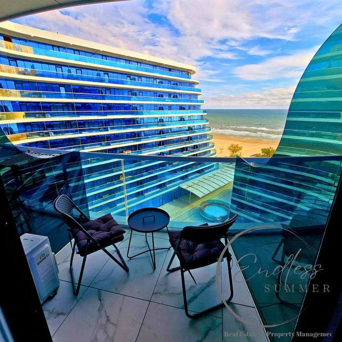Vand apartament 2 camere in Titanic Mamaia Nord