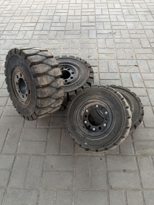 Продам колёса для вилочного погрузчика. Литые