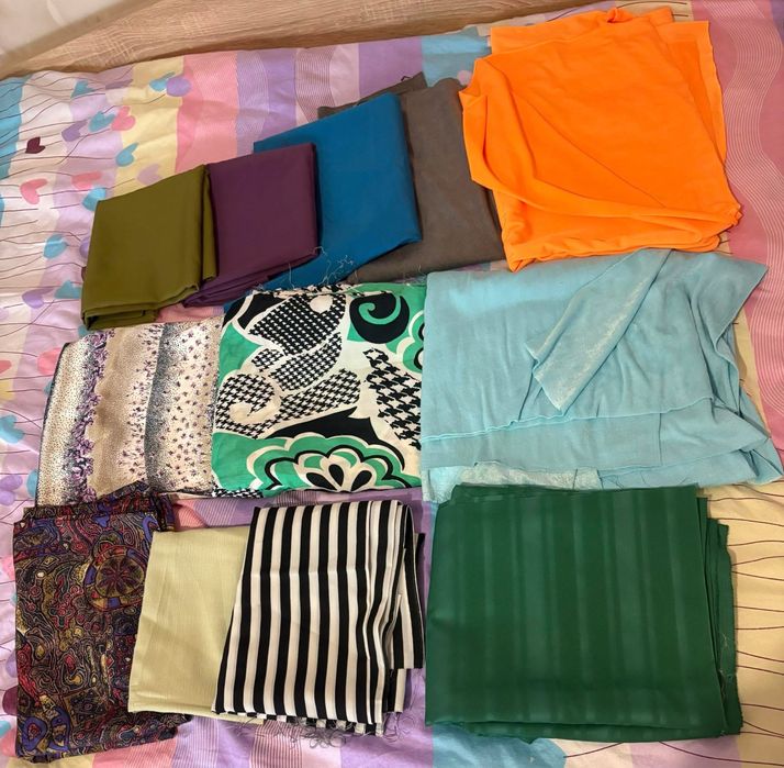 Платове. Цена-10лв.(цената е обща за всички платове от снимката)