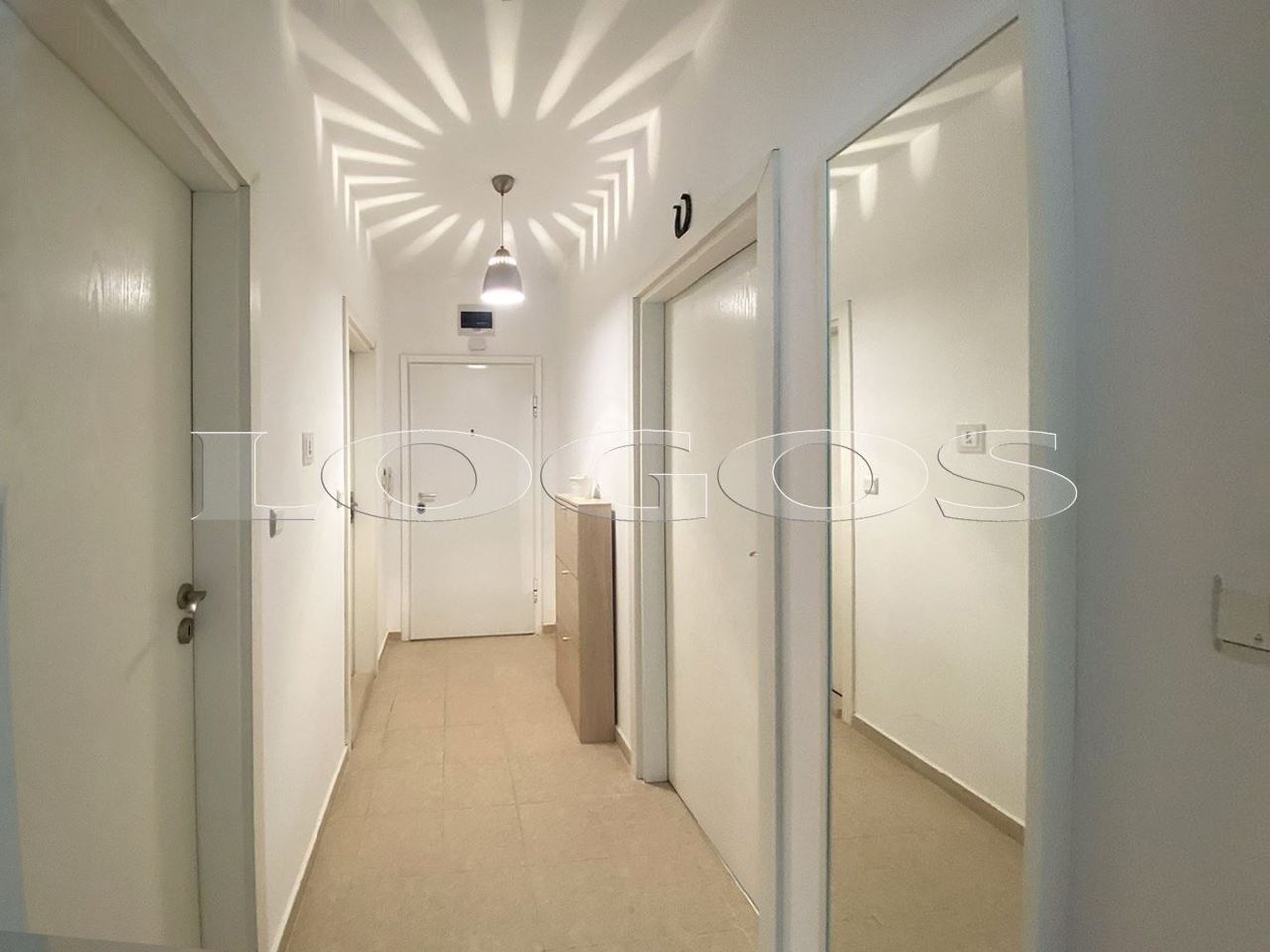 Продава се Двустаен апартамент в Варна, м-т Траката - 131 кв.м за 1068 €/кв.м - Снимка #7