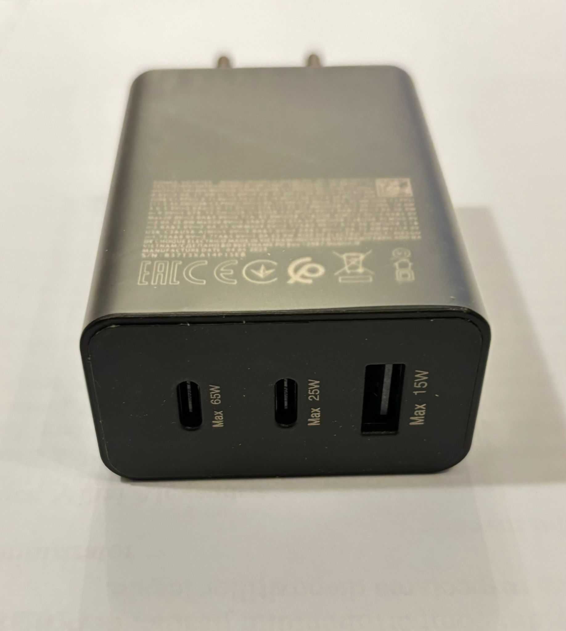Incarcator 65W Trio Negru Cu cablu Usb C inclus - Nou