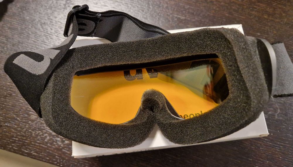 Ски/сноуборд маска UVEX