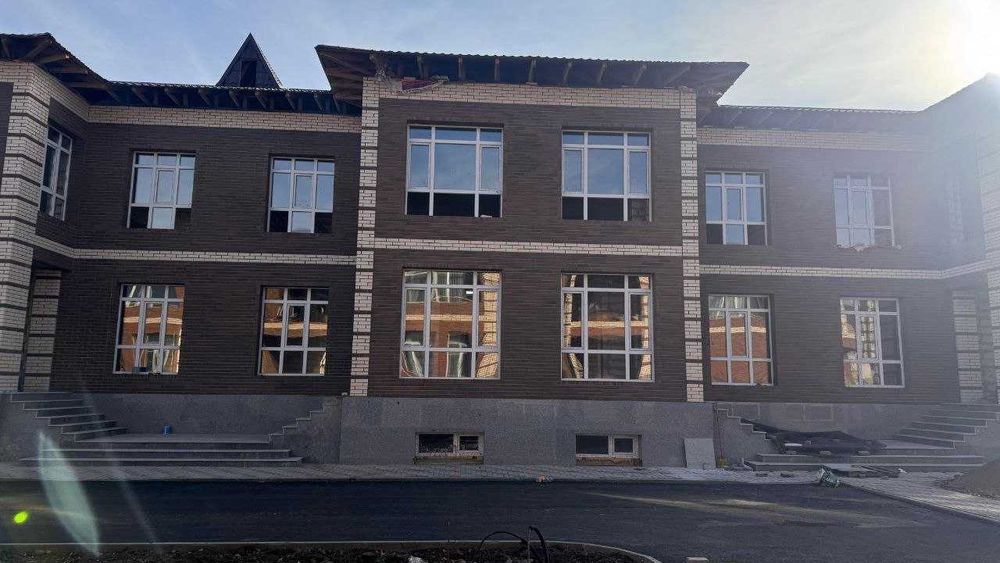 Продается квартира в новом Таунхаусе мкрн Кунгей