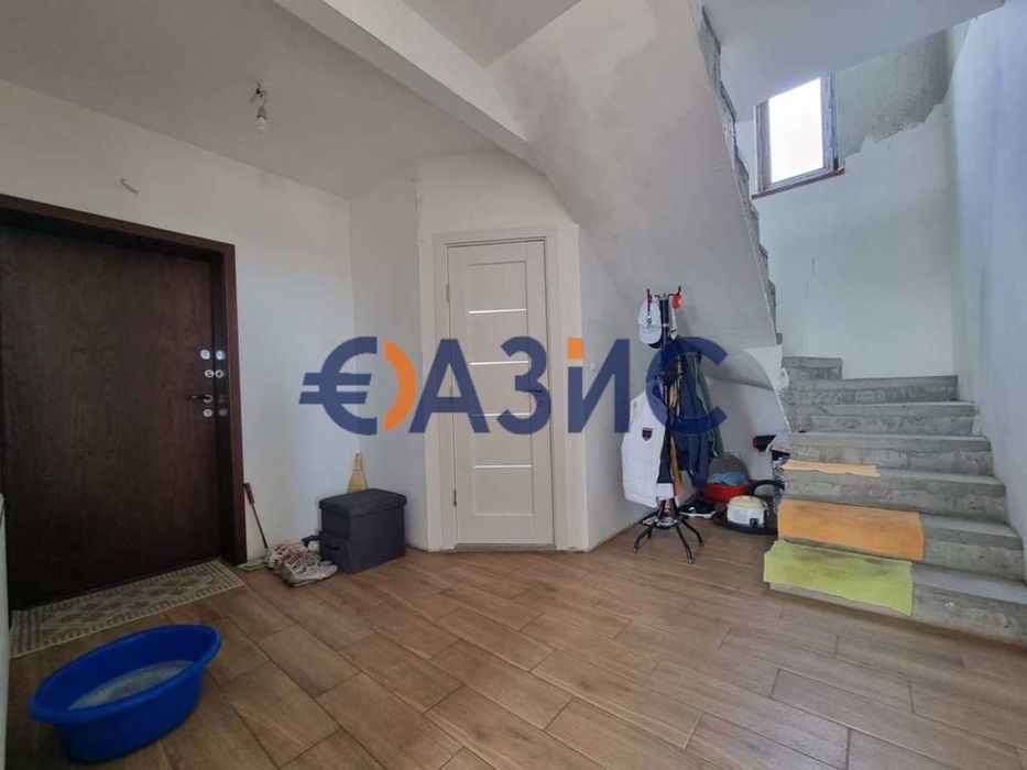 Продава се Четиристаен апартамент в с. Горица, Област Бургас - 155 кв.м за 1194 €/кв.м - Снимка #11