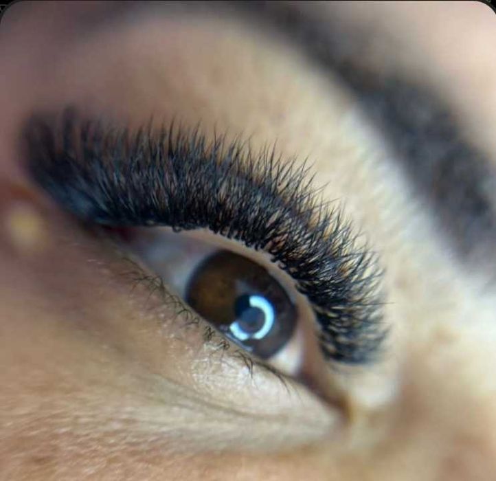 Удължаване на мигли