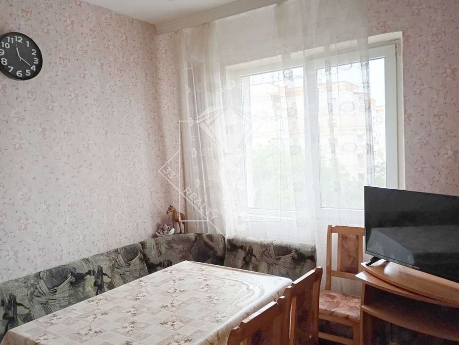 Продава се Тристаен апартамент в Пловдив, Въстанически - 96 кв.м за 1667 €/кв.м - Снимка #1