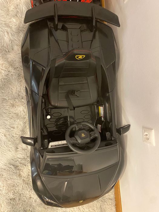 Masina electrica de jucarie pentru copii