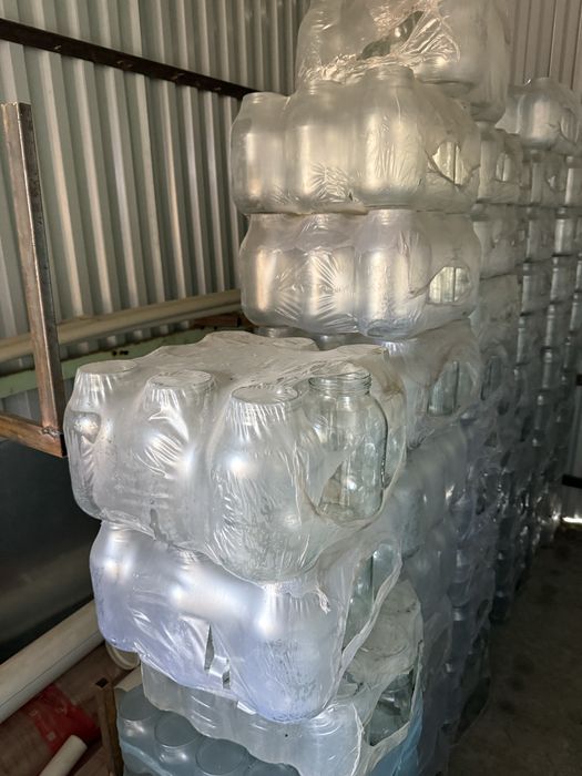 Банки 2-х литровые.