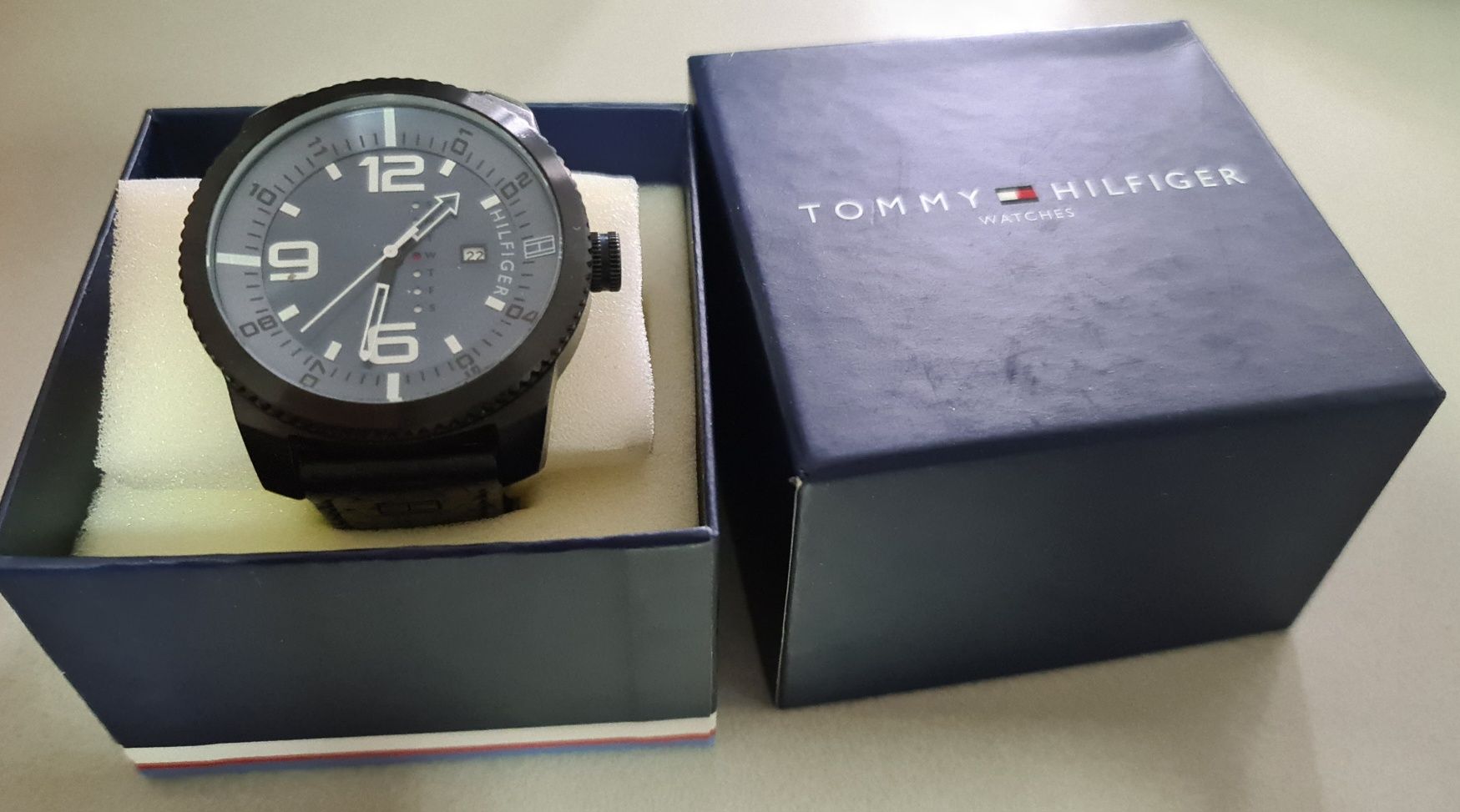 Ceas Tommy Hilfiger