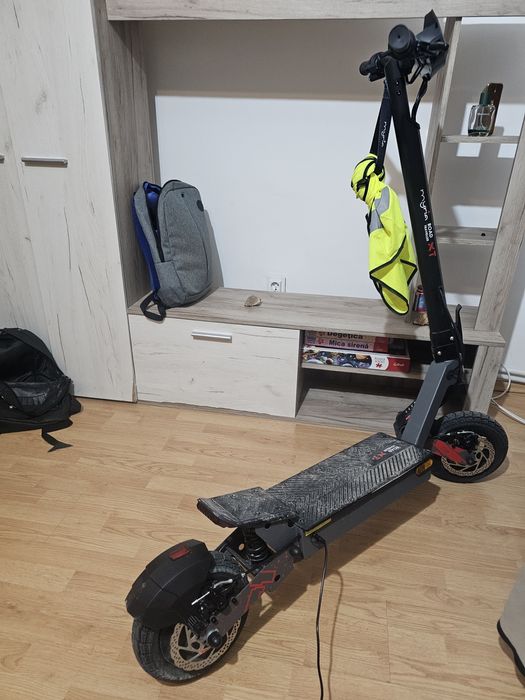 Trotineta electrica myria road traveller