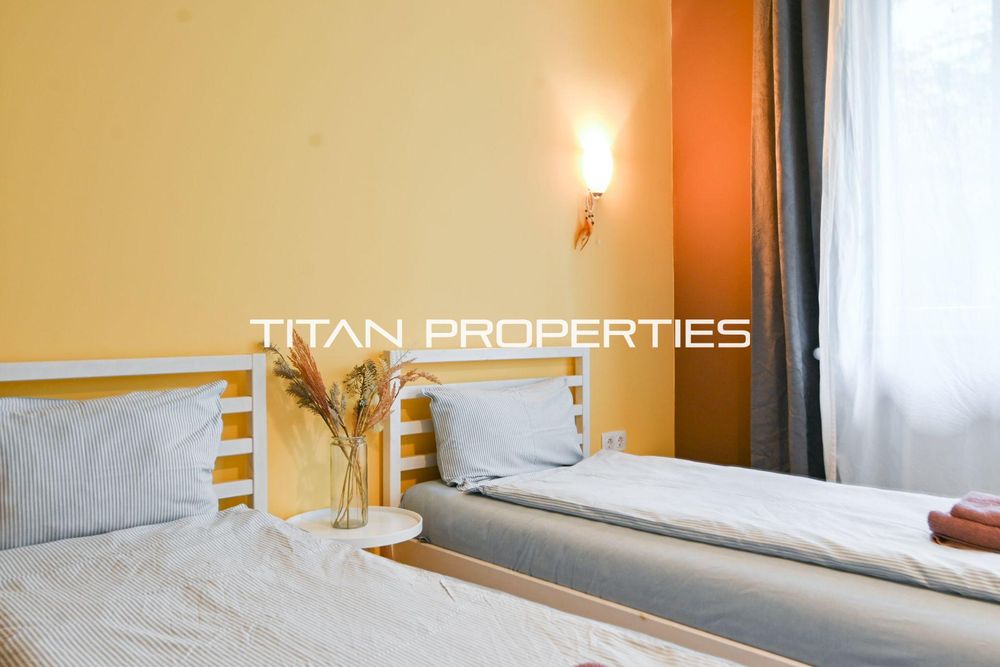 Тристаен, продажба, Център