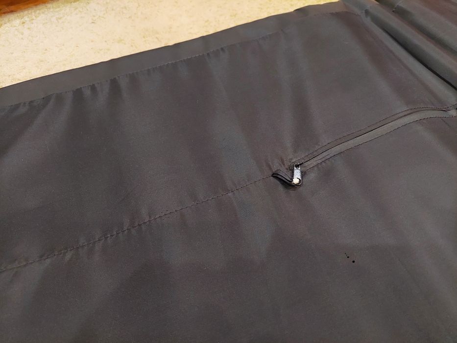 Луксозен вибромасажор.