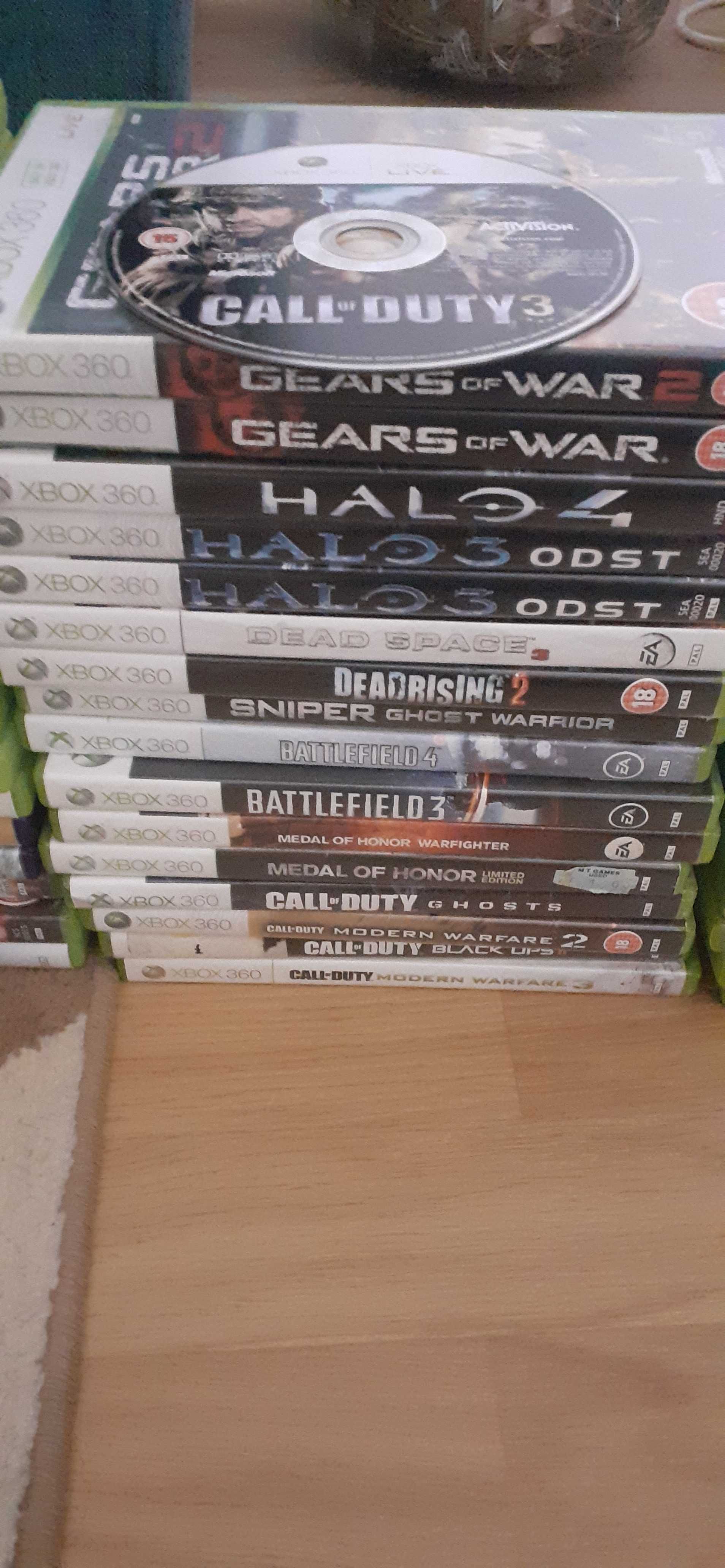 Продавам XBOX 360E 500GB