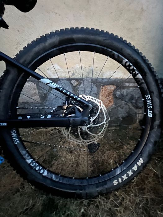 Mondraker ebike enduro. Електрическо колело. Ендуро, мекица