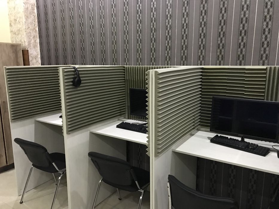 Call center uchun mebel sotiladi