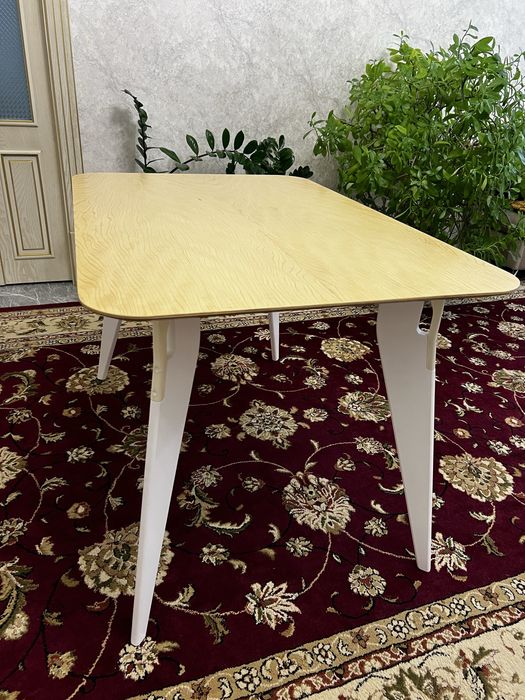 Стол the Table.  Успейте купить