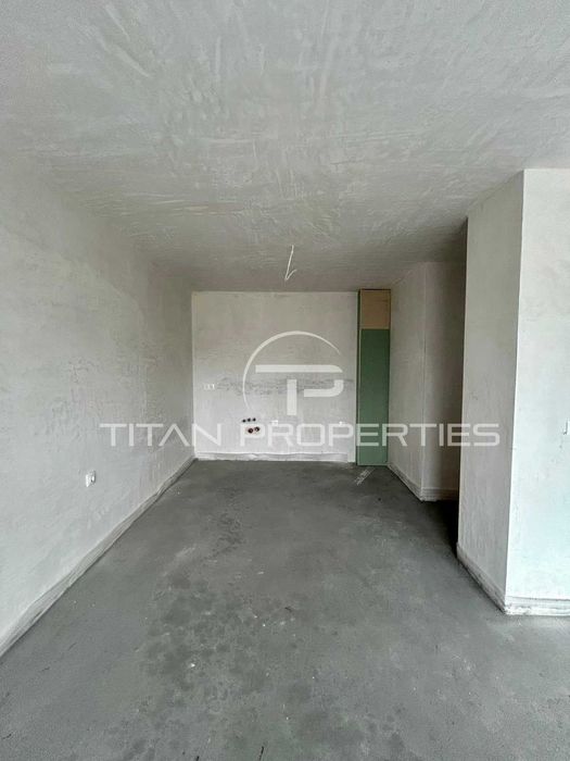 Продава се Двустаен апартамент в Пловдив, Тракия - 80 кв.м за 2491 €/кв.м - Снимка #1