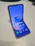 Samsung Z Flip 6