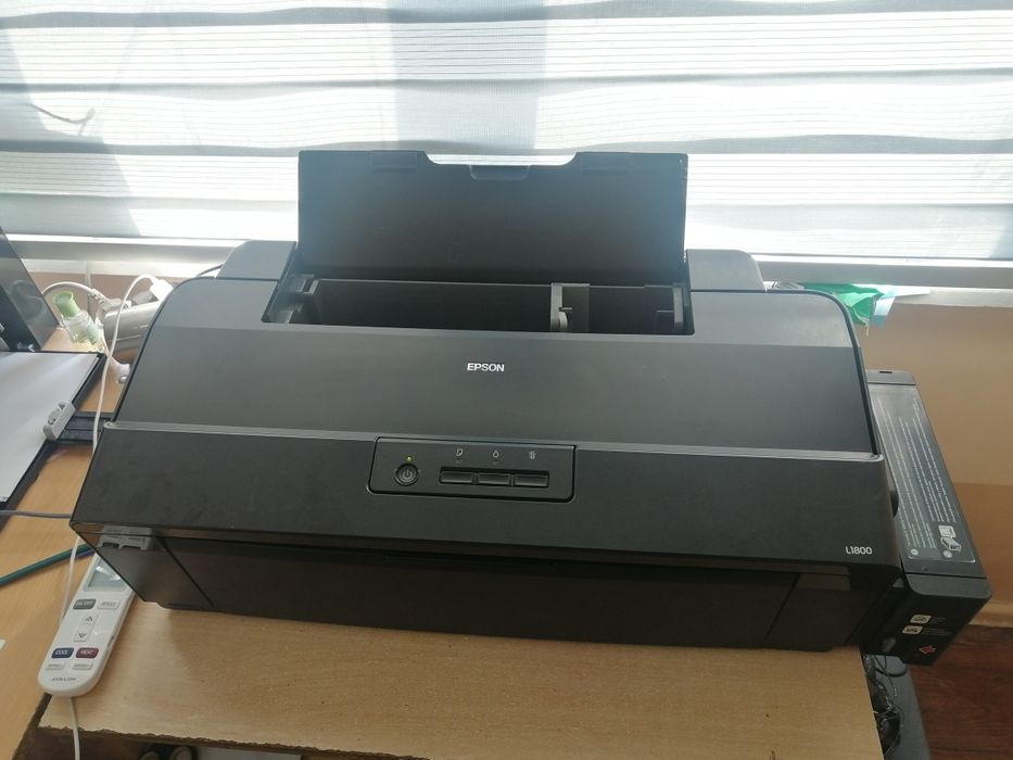 Epson L 1800 sotiladi