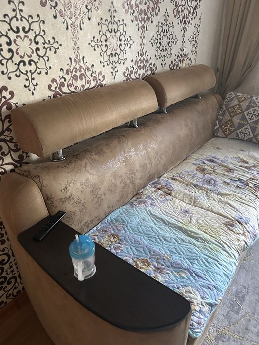 Продам диван в хорошем состоянии