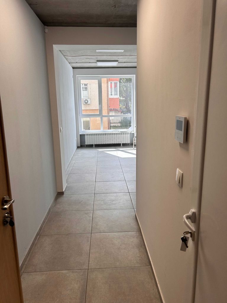 Дава се под наем Офис в София, Овча купел - 181 кв.м за 1000 € - Снимка #5