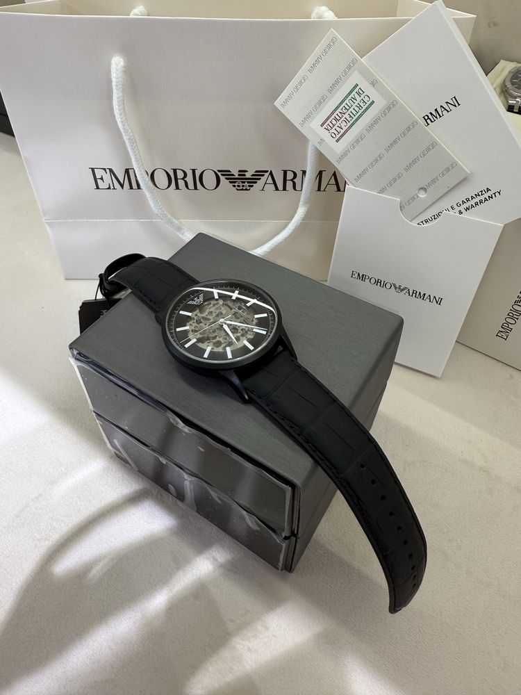Часы Emporio Armani