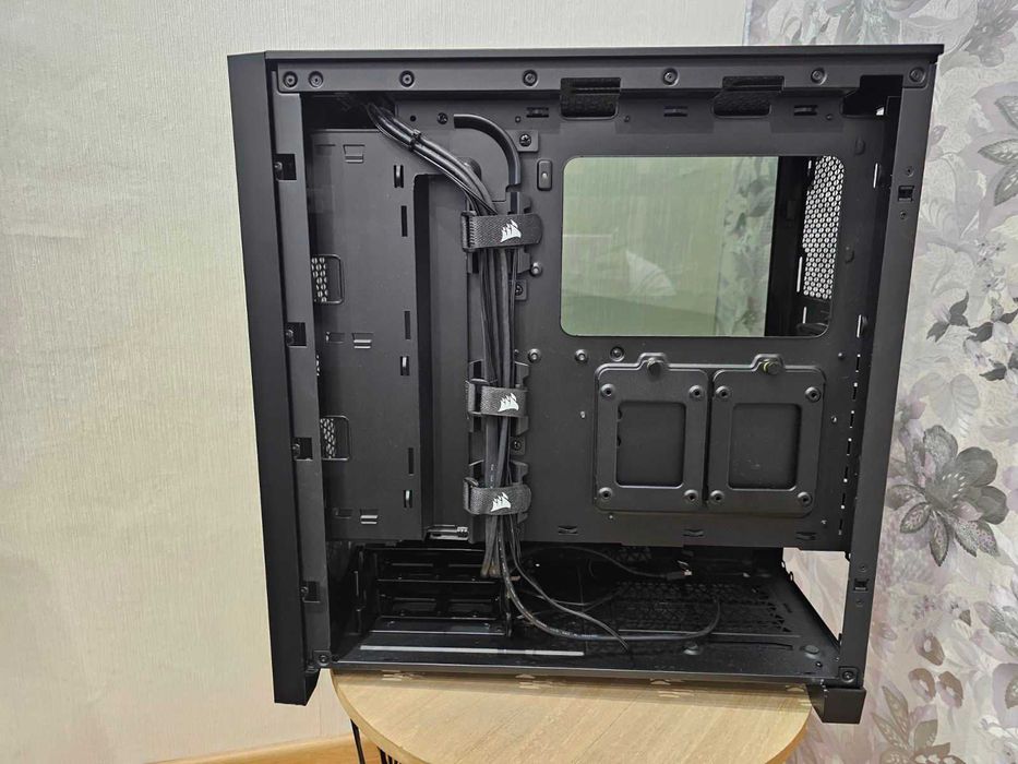Компютърна кутия Corsair 4000d airflow