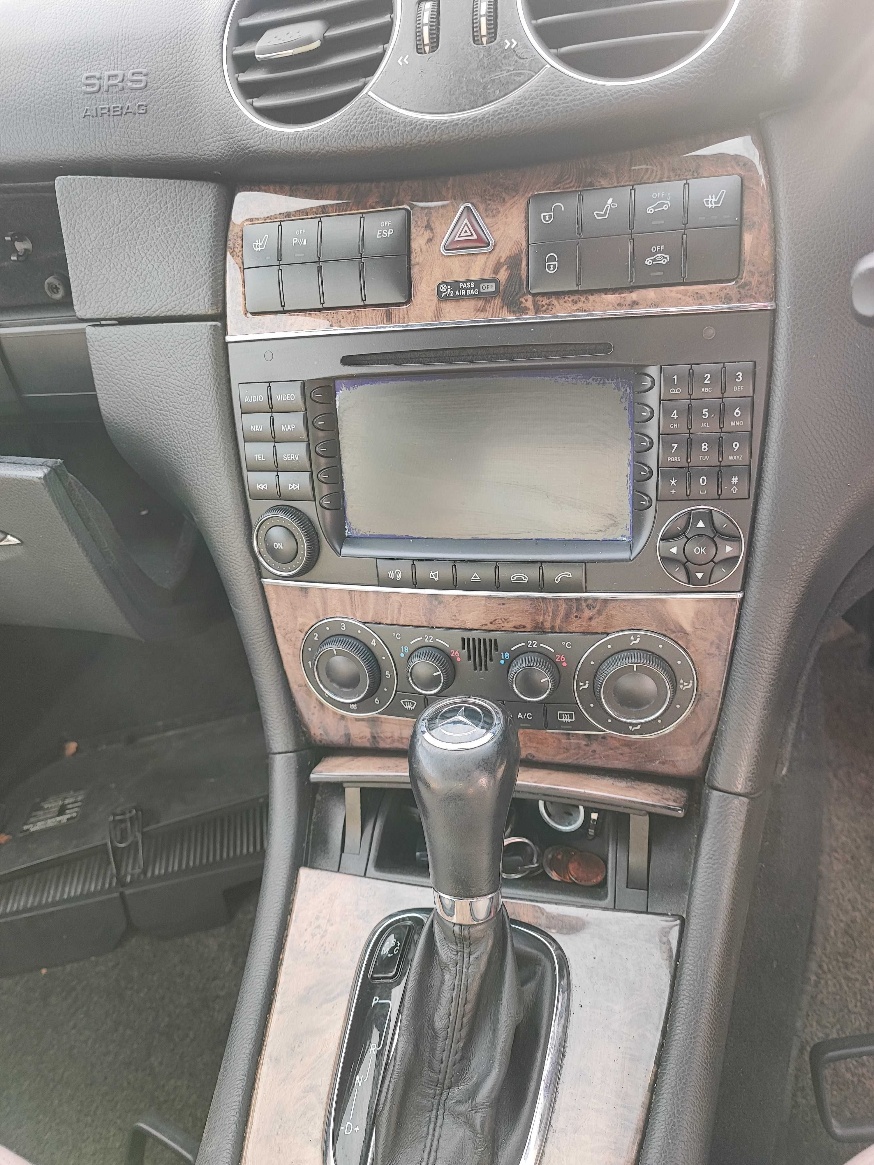 Мерцедес CLK W209 320 cdi 224 коня AMG На Части черна