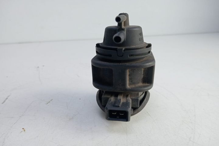 Electrovalva vacuum  4200575400 Renault Laguna a 3-a generatie seria