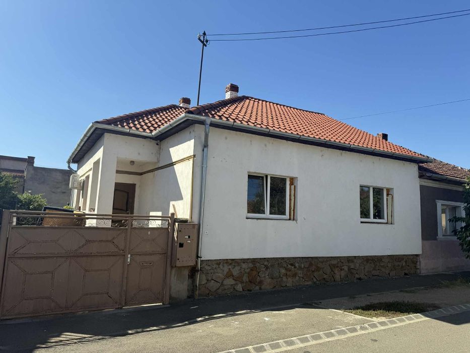 Casa de vanzare in Aradul Nou