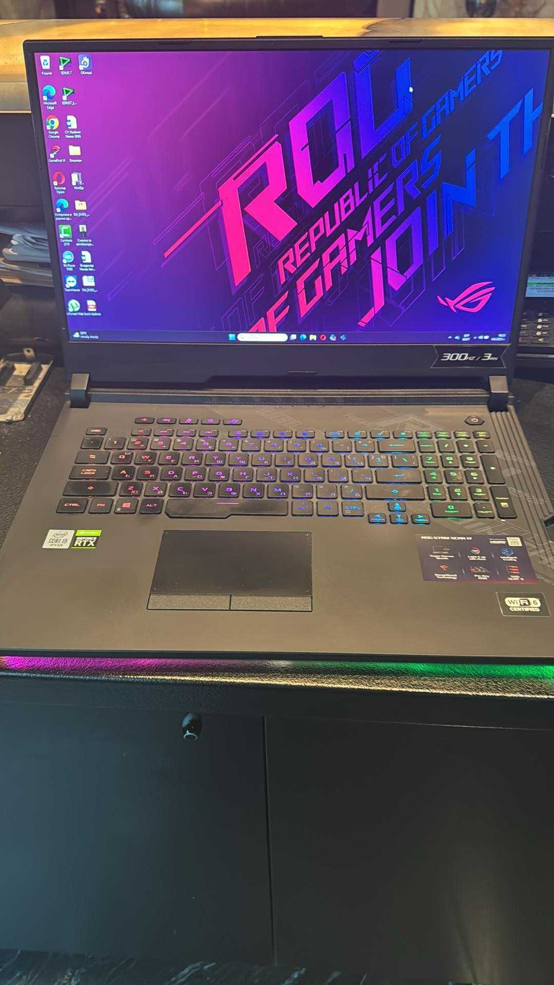 ASUS ROG Strix SCAR 17 G732