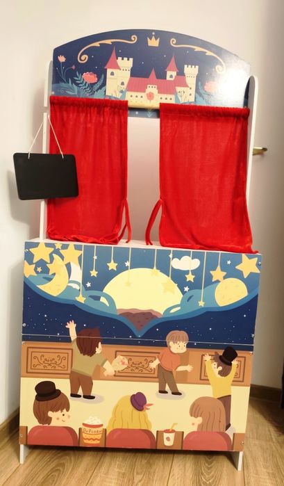 Teatru de papusi si piata, lemn