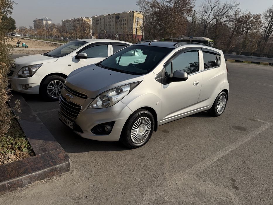 Spark sotiladi srochni