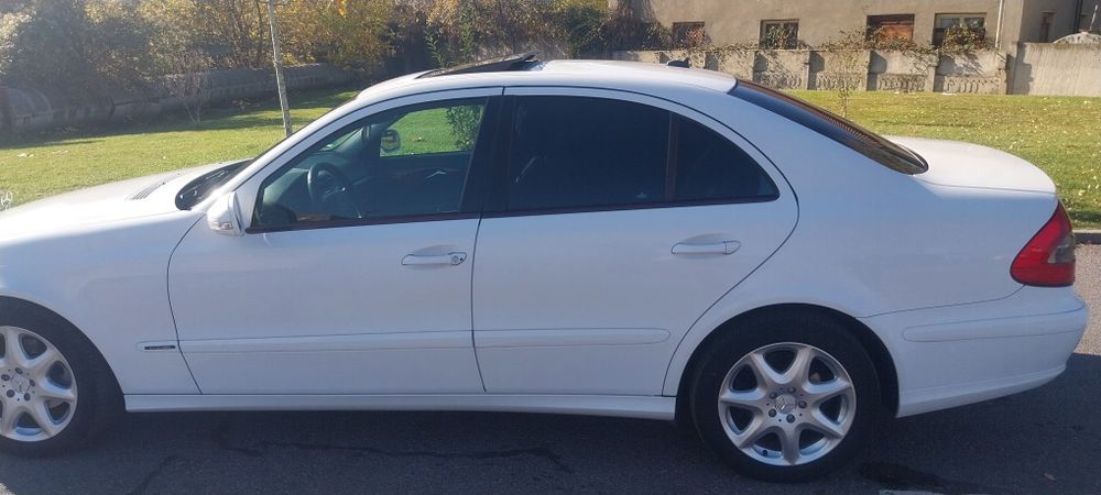 Mercedes E200 W211 , automat,,avantgarde,facelift an 2009
