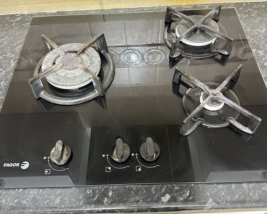 Газовая варочная поверхность за 20 тыс.