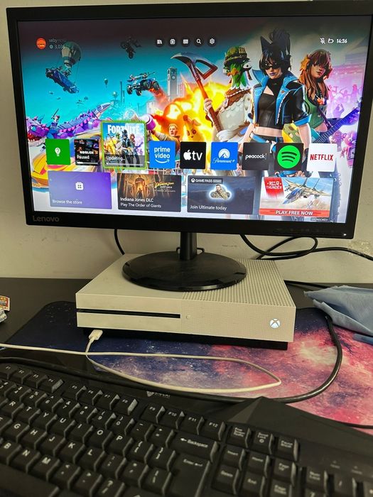 Vând Xbox one s funcțional