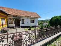 De vanzare Casa + Teren Bughea de Jos - Campulung Muscel